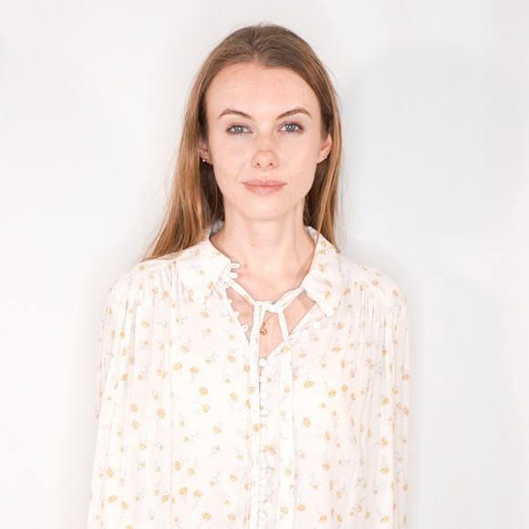 FREE PEOPLE Floral Sprig Motif Button Blouse Tie - Picture 6 of 8